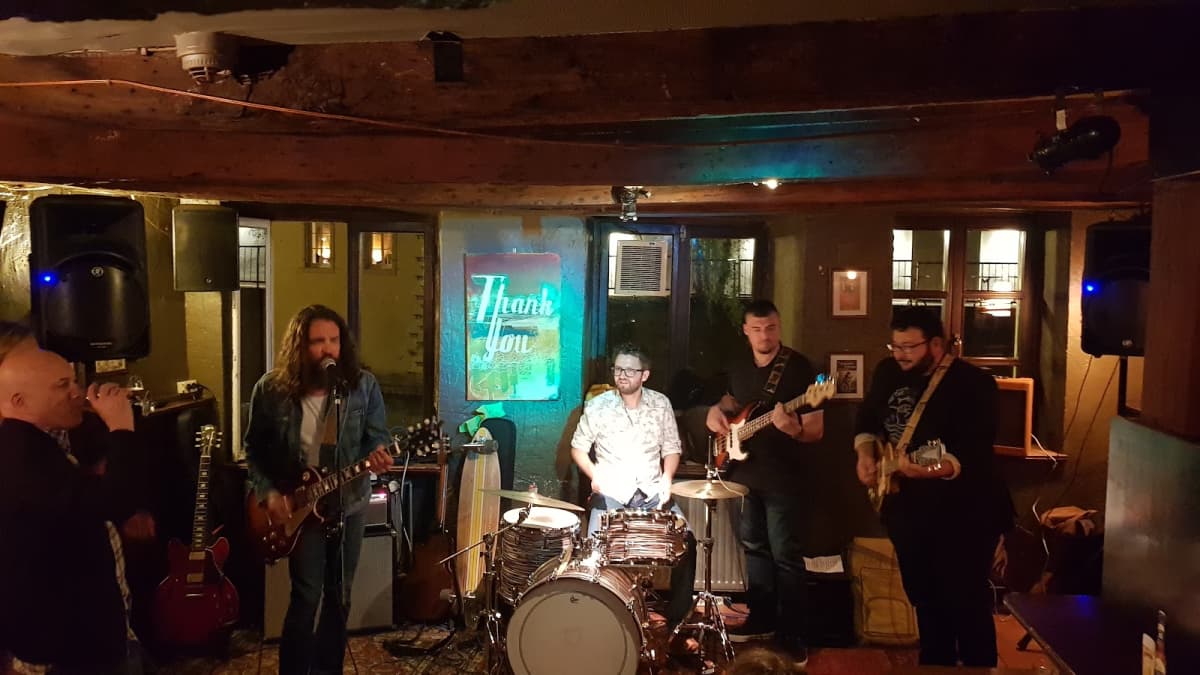 Liquid Bar : bière & live music dans le Grund - 10