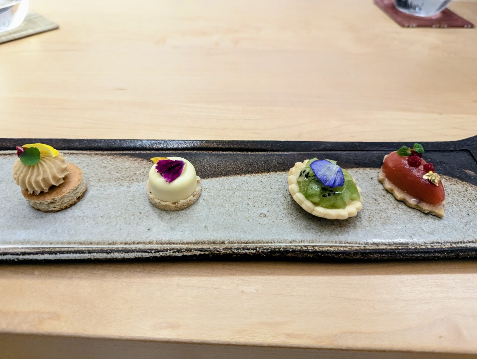 To have a sake moment at Ryôdô's - 9