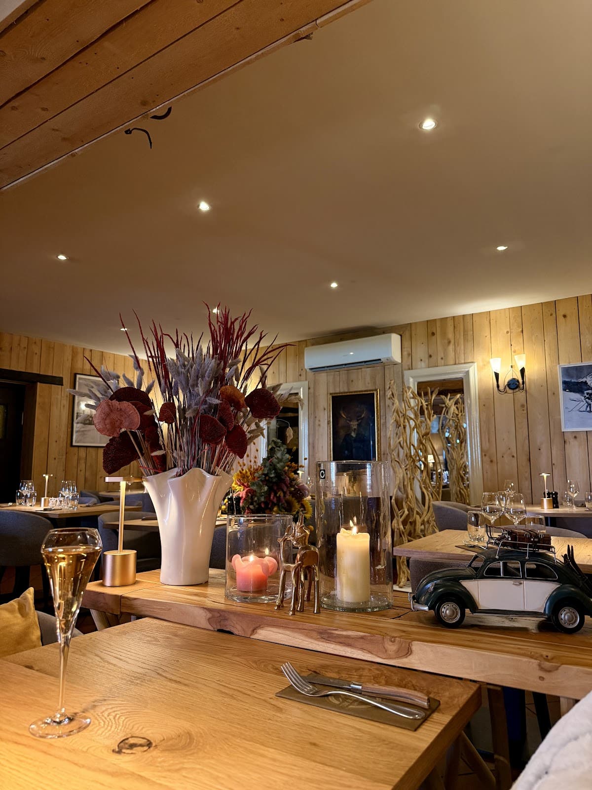 Um Haeffchen: mountain restaurant with a skittles game in Berchem - 5
