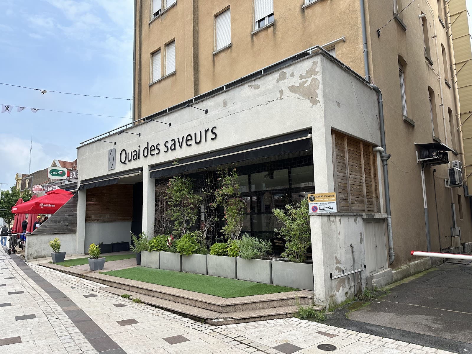 Quai des Saveurs in Hagondange: Michelin-starred restaurant - 11