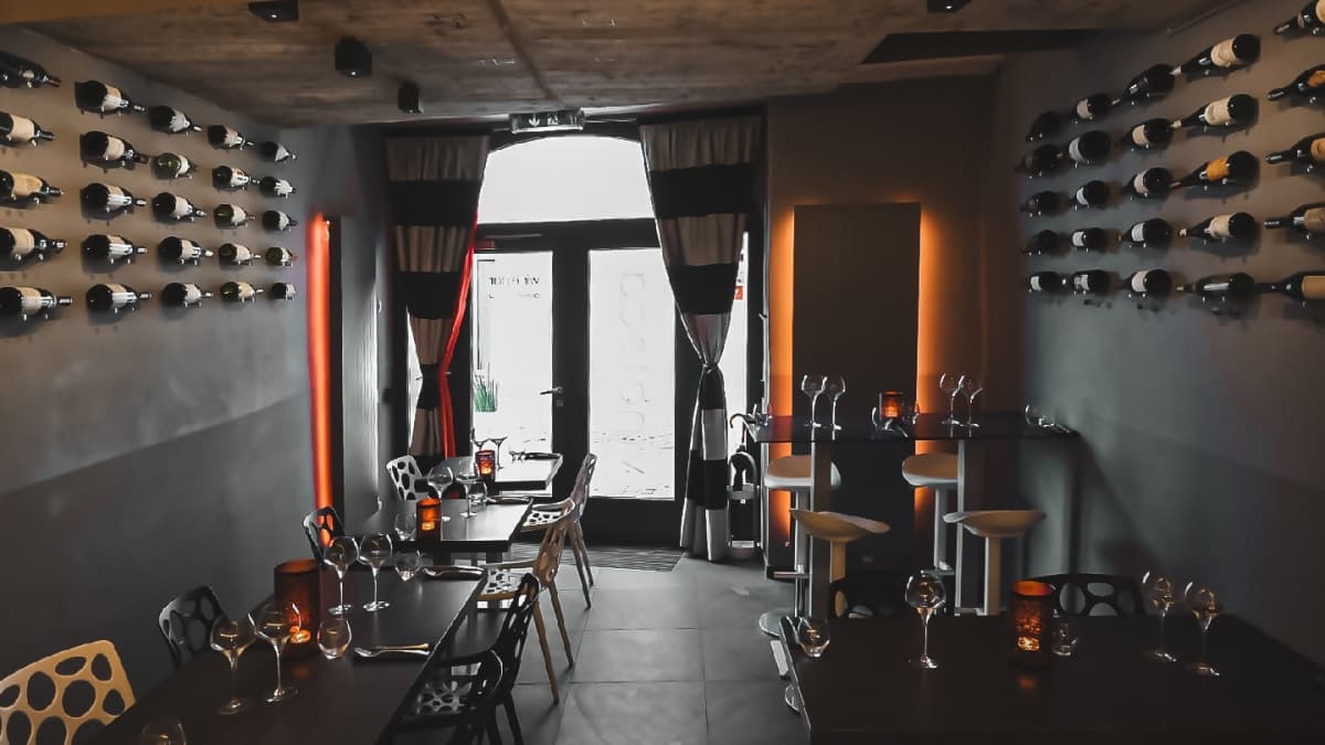 Vinoteca Luxembourg: 1000 wines and an incredible view! - 2