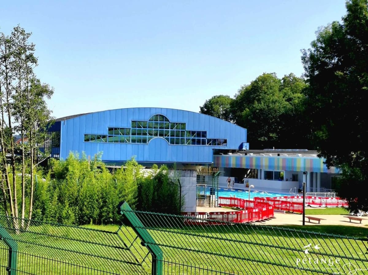 PiKo, the Kordall swimming pool with an open roof in Rodange - 6