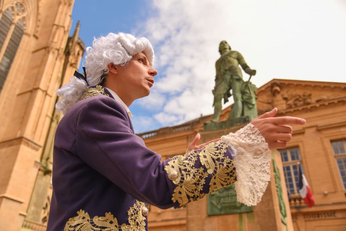 Unusual costumed tour - Metz la Royale