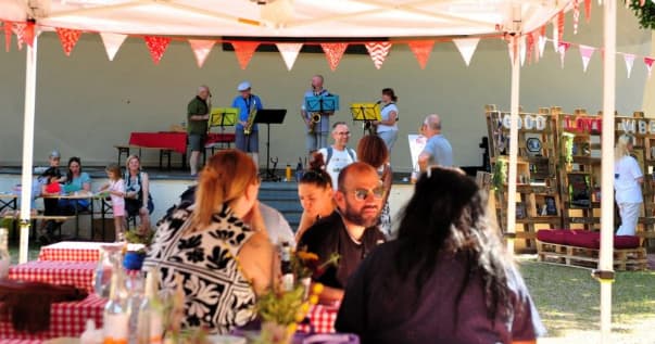 “Chez Nous” returns: Mobile civic café