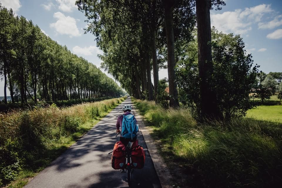 Photo presentation – Cycling trip with Pierre Johanns: Luxembourg – Santiago de Compostela – Porto