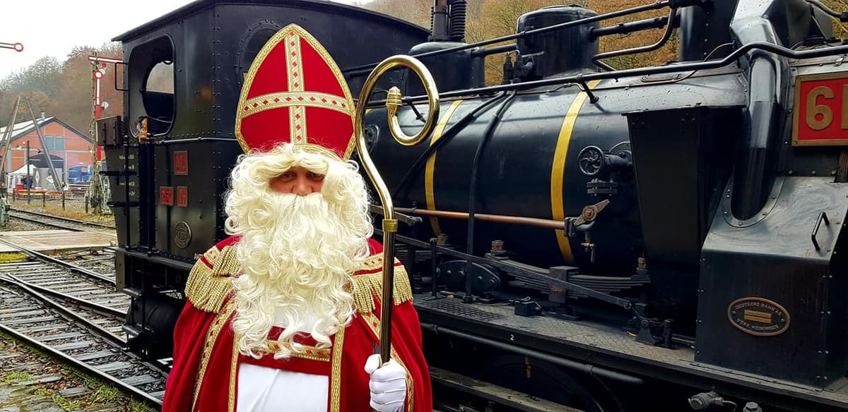 Saint Nicholas Trains
