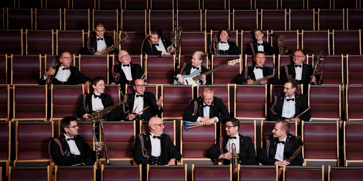 De klenge Maarnicher Festival | Big Band de la Musique Militaire Grand-Ducale feat. Aubrey Logan