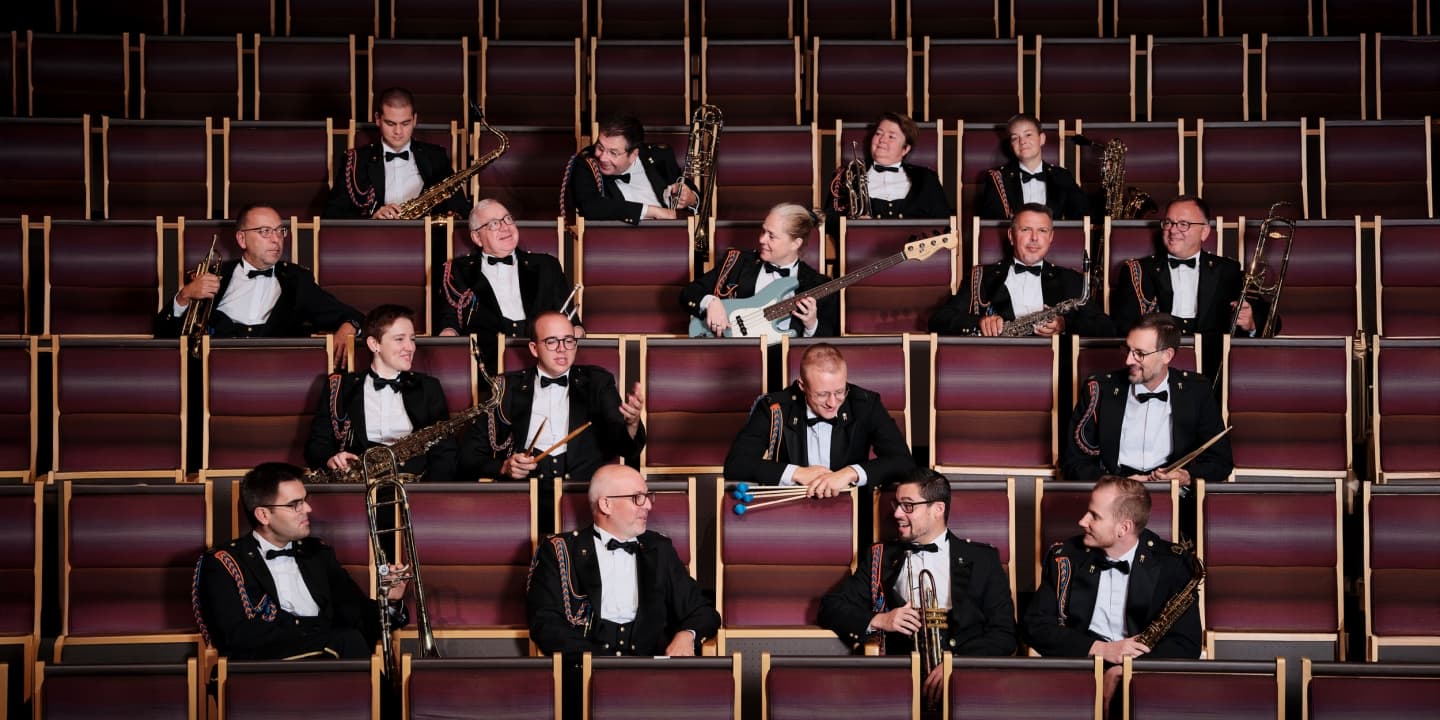 De klenge Maarnicher Festival | Big Band de la Musique Militaire Grand-Ducale feat. Aubrey Logan