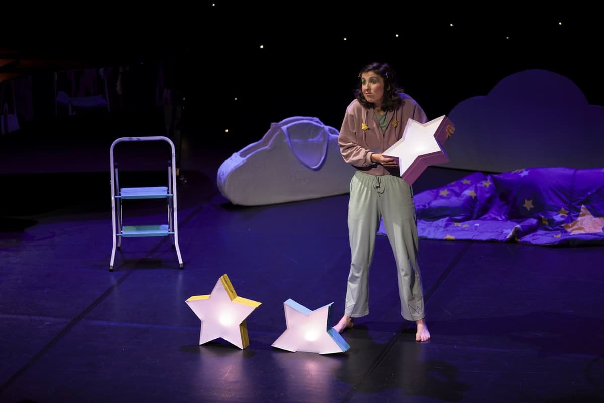 D'Mina and the Star Lady