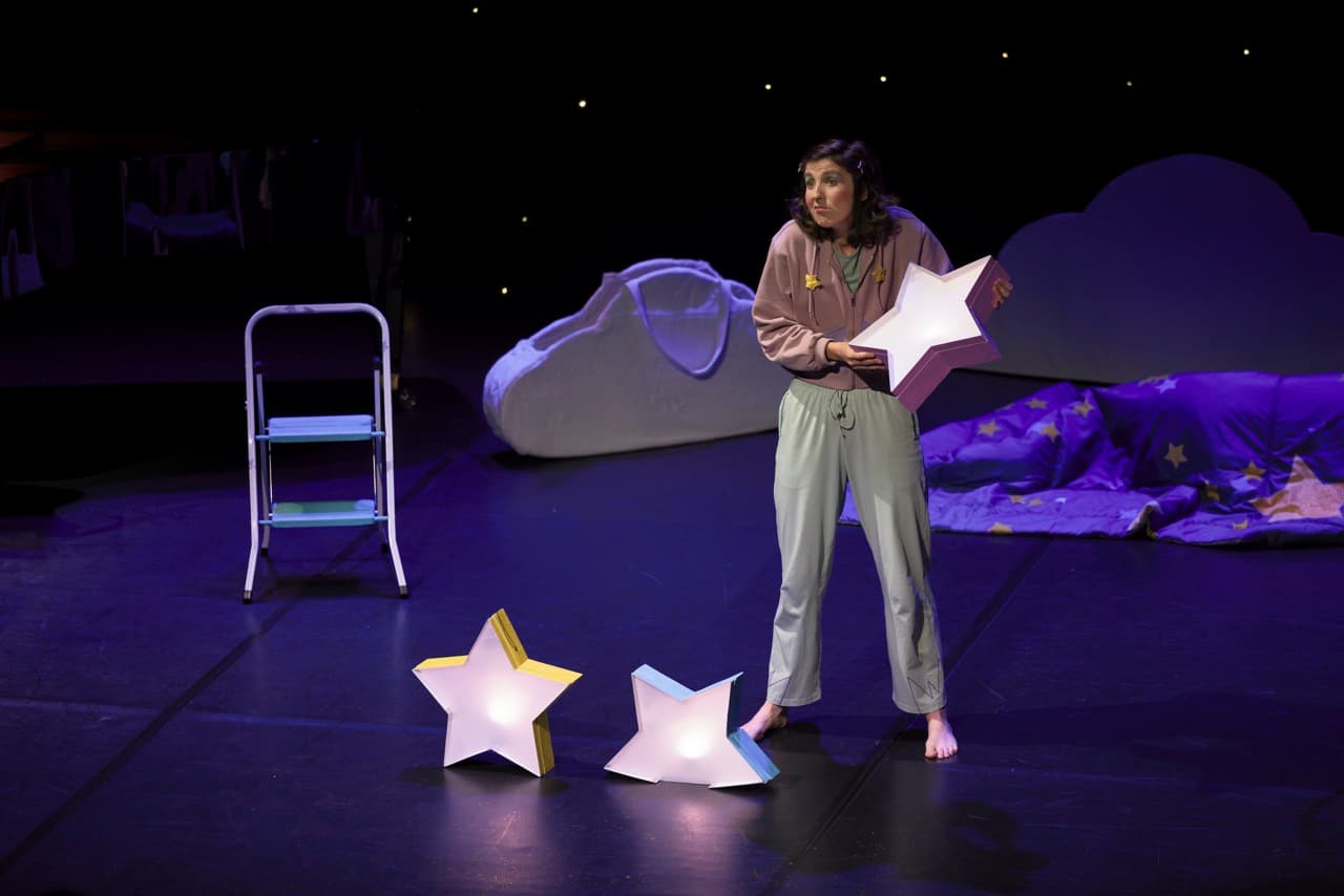 D'Mina and the Star Lady