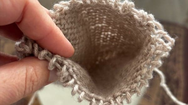 Knit & Sip in the city