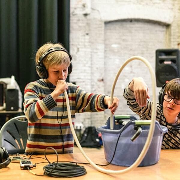 MUSIC | SUMMERCAMP – LAwaBO (EN) // Konschthal
