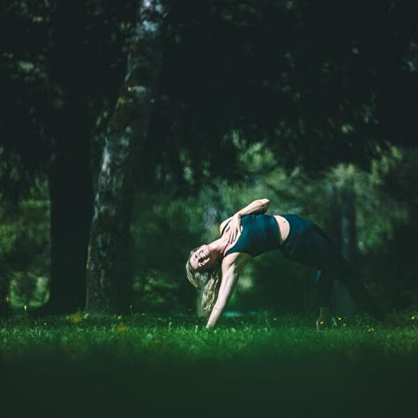 Slow Flow (Gentle yoga & breath)