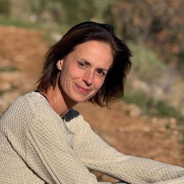 Talk: “The body in therapy: when the body becomes an ally for change”