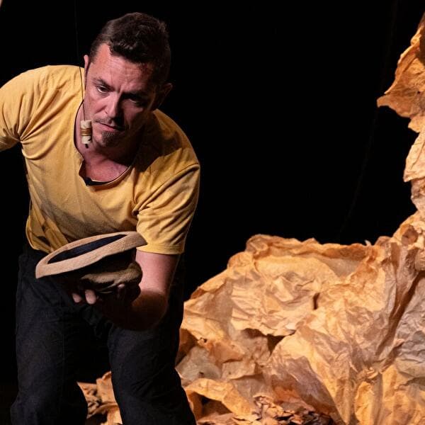 Sum – poésie sonore et gestuelle pour petits corps - Hoppla