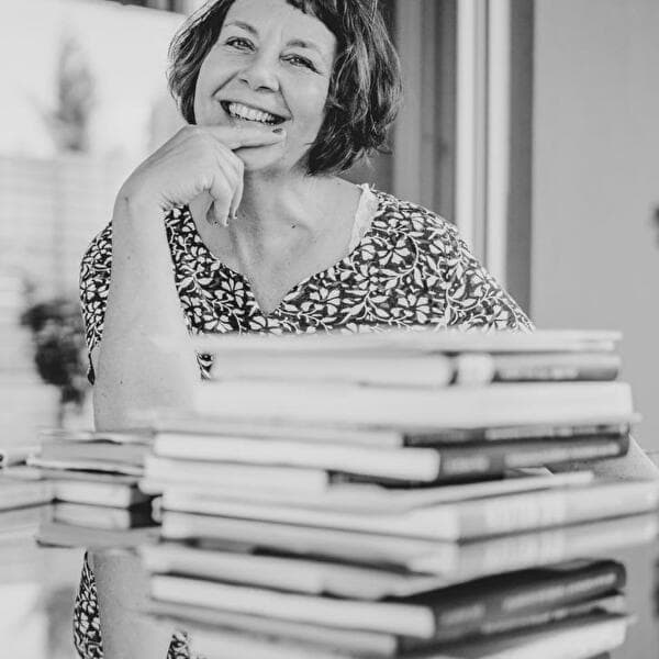 Reading with Suza Kolb