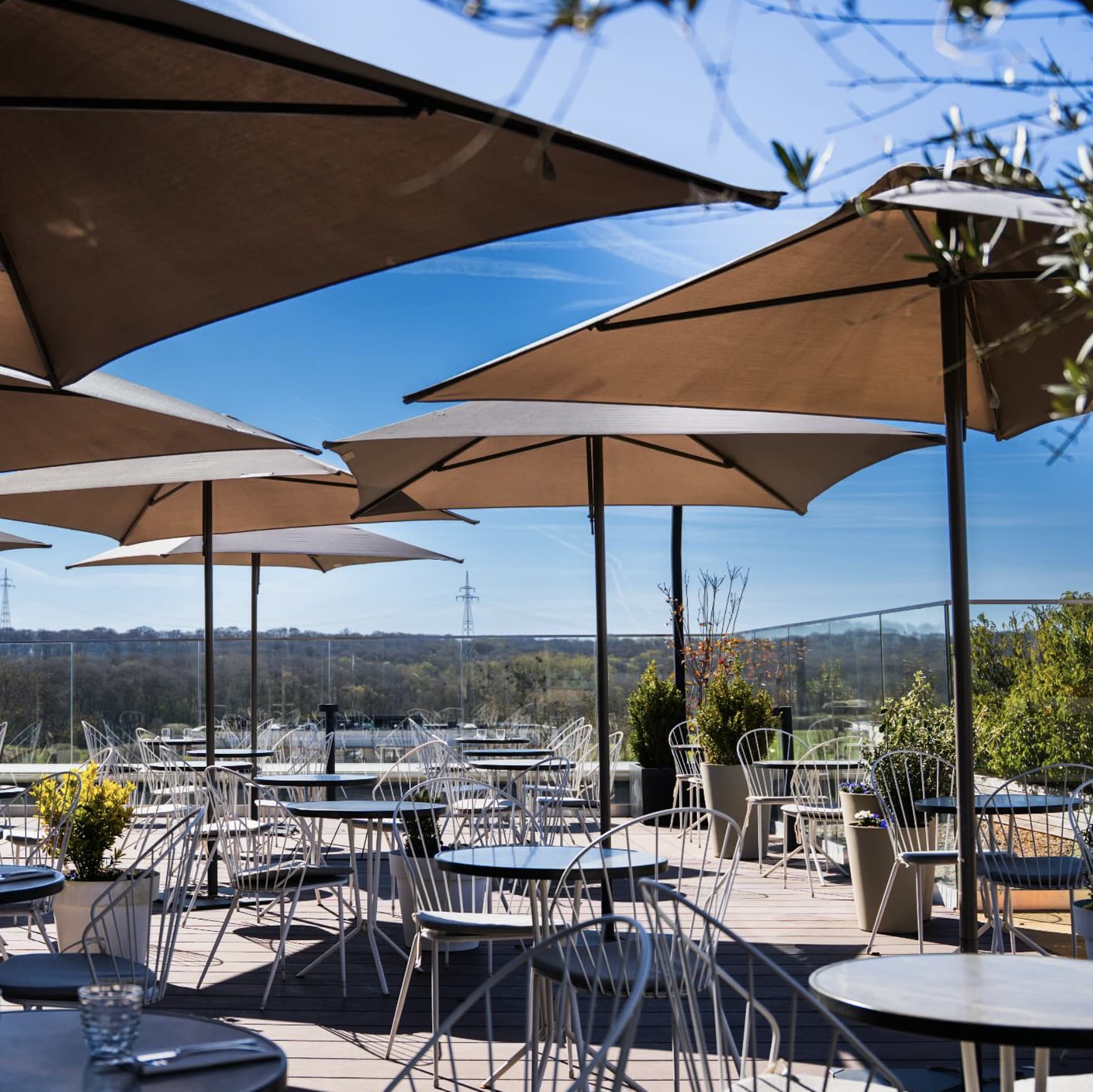 Skybar Luxembourg, the chic rooftop of City Concorde - 4