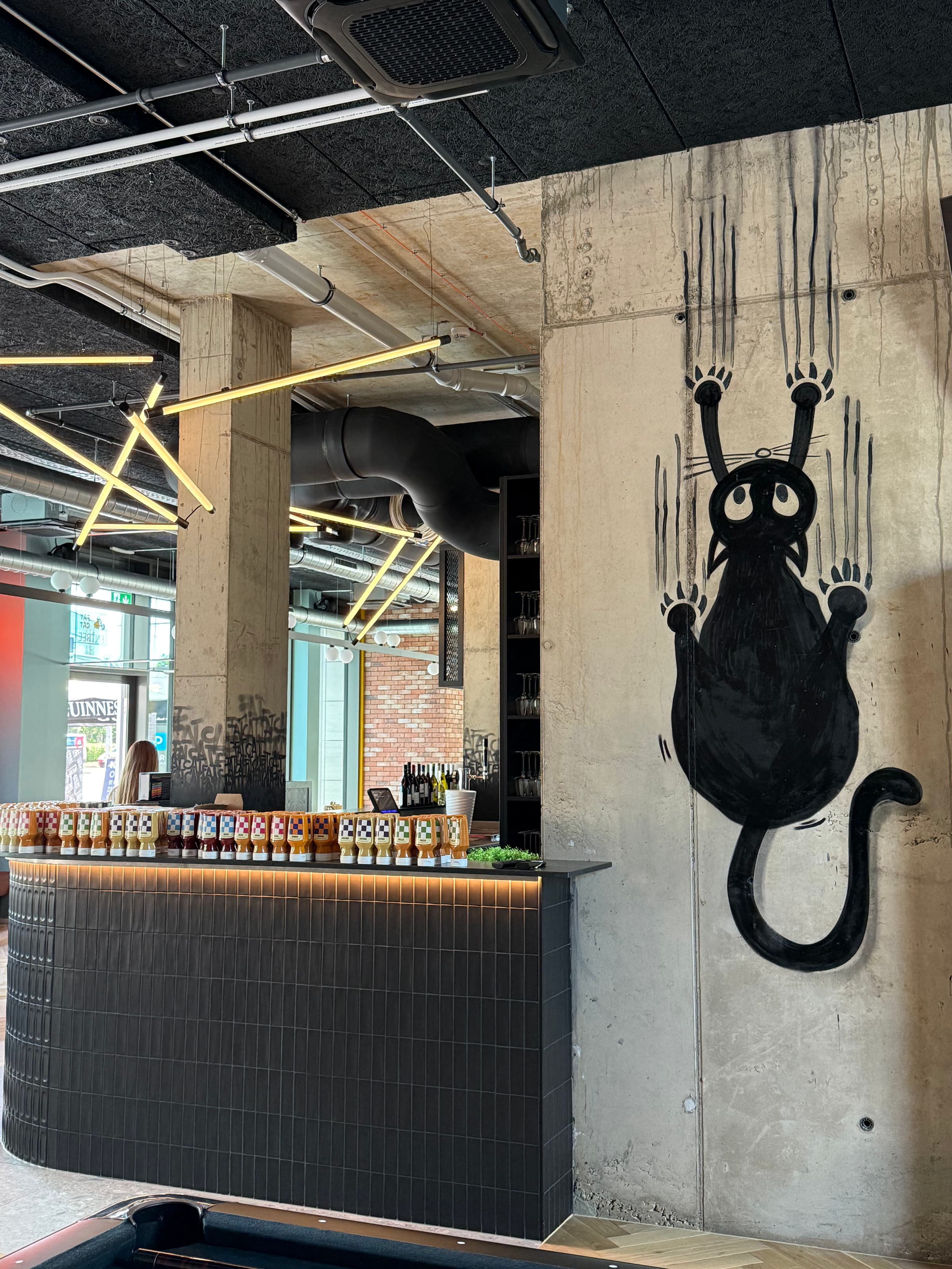 Fat Cat, the street food restaurant of Cloche d'Or - 3