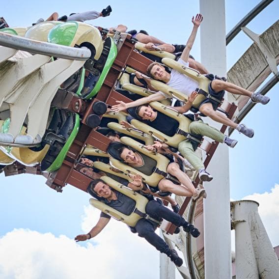 Supersensations with family or friends!
