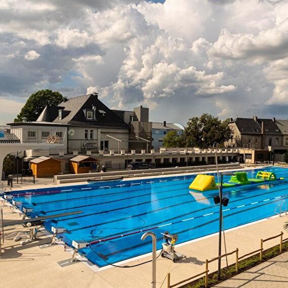 Piscine en plein air à Dudelange