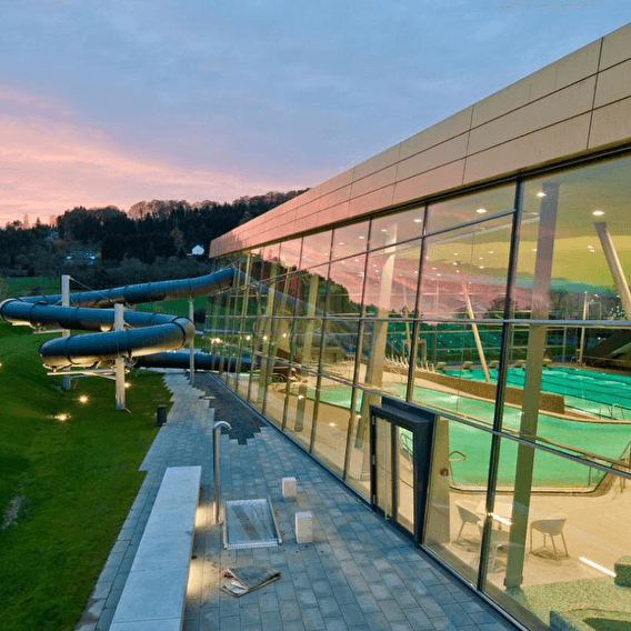 Syrdall is the Holy Grail: indoor and outdoor swimming pool