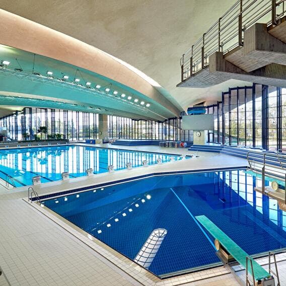 Swimming at La Coque: Kirchberg's Olympic swimming pool