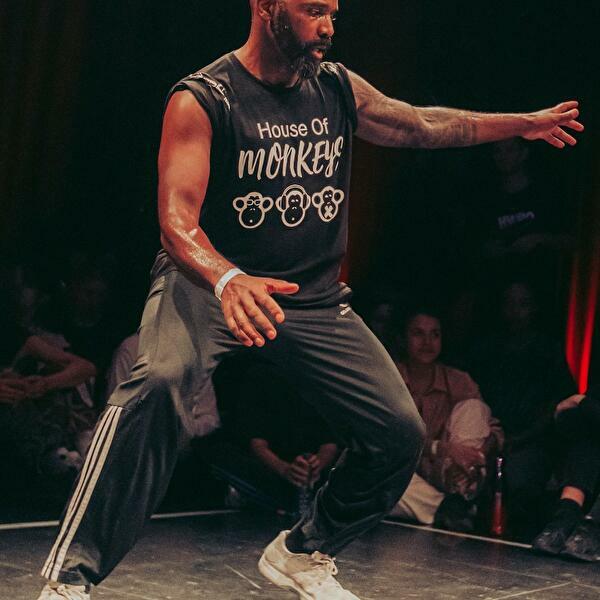 Open Floor: House Dance